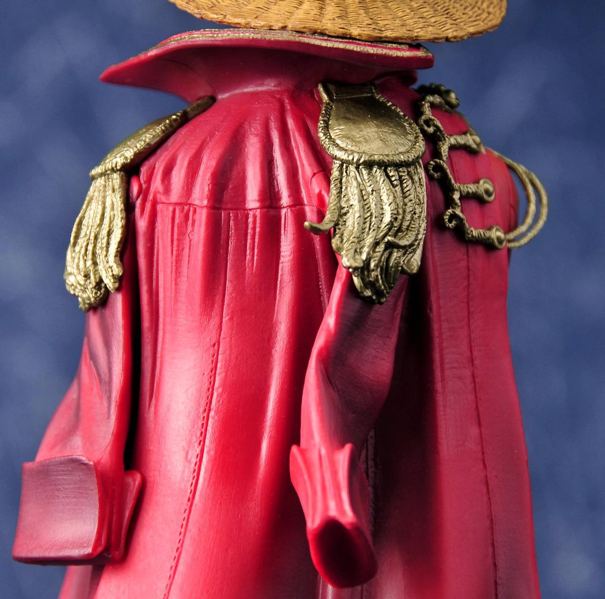 Red Cape Luffy – 20th Anniversary Edition Figurine